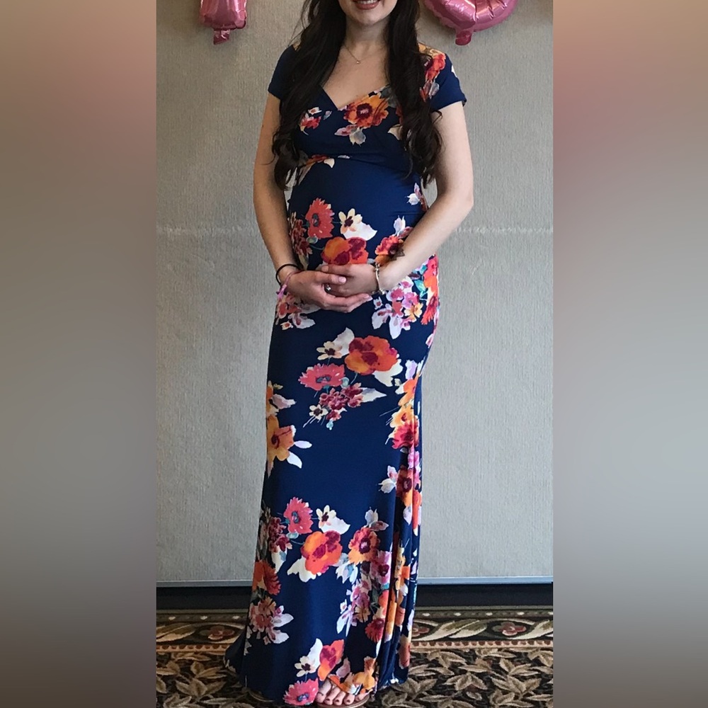 Floral maternity dress